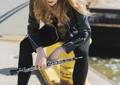 Fanny Kloevekorn - Oboe, am Hamburger Hafen ©Frank Radtke